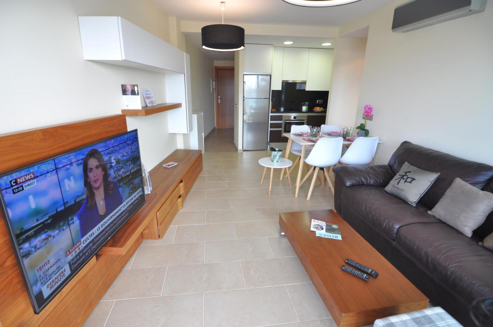 Rnet - Apartments Roses Port Trebol Luaran gambar