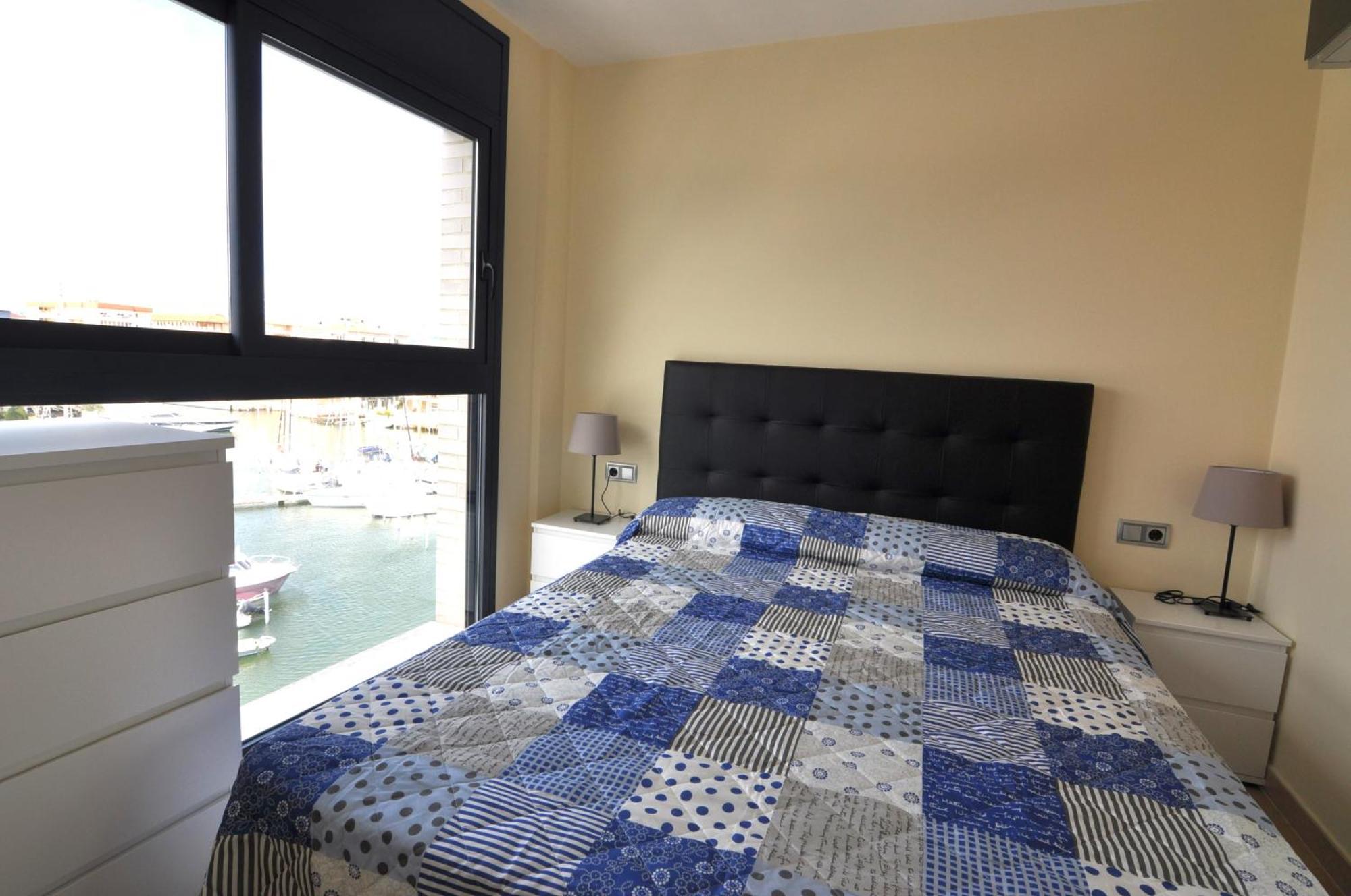 Rnet - Apartments Roses Port Trebol Luaran gambar